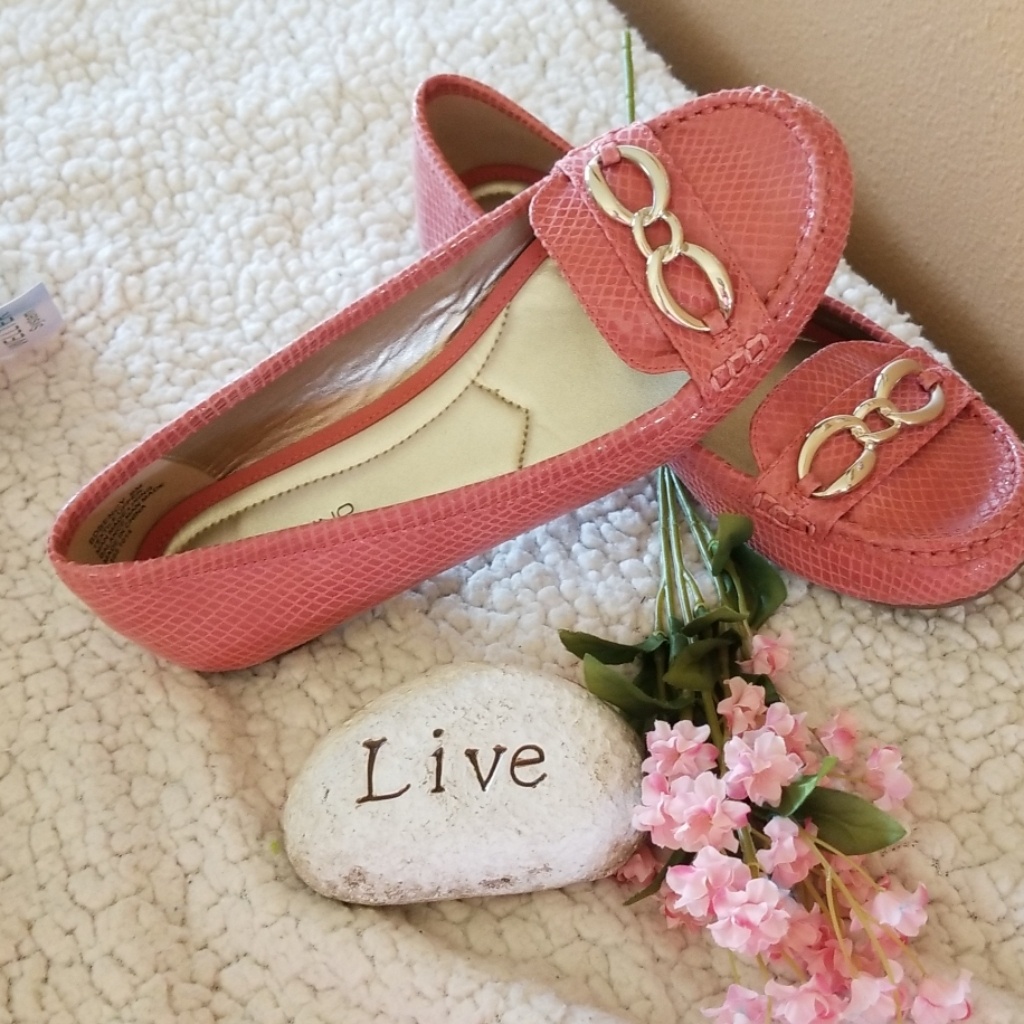 Cute Bandolino Flats